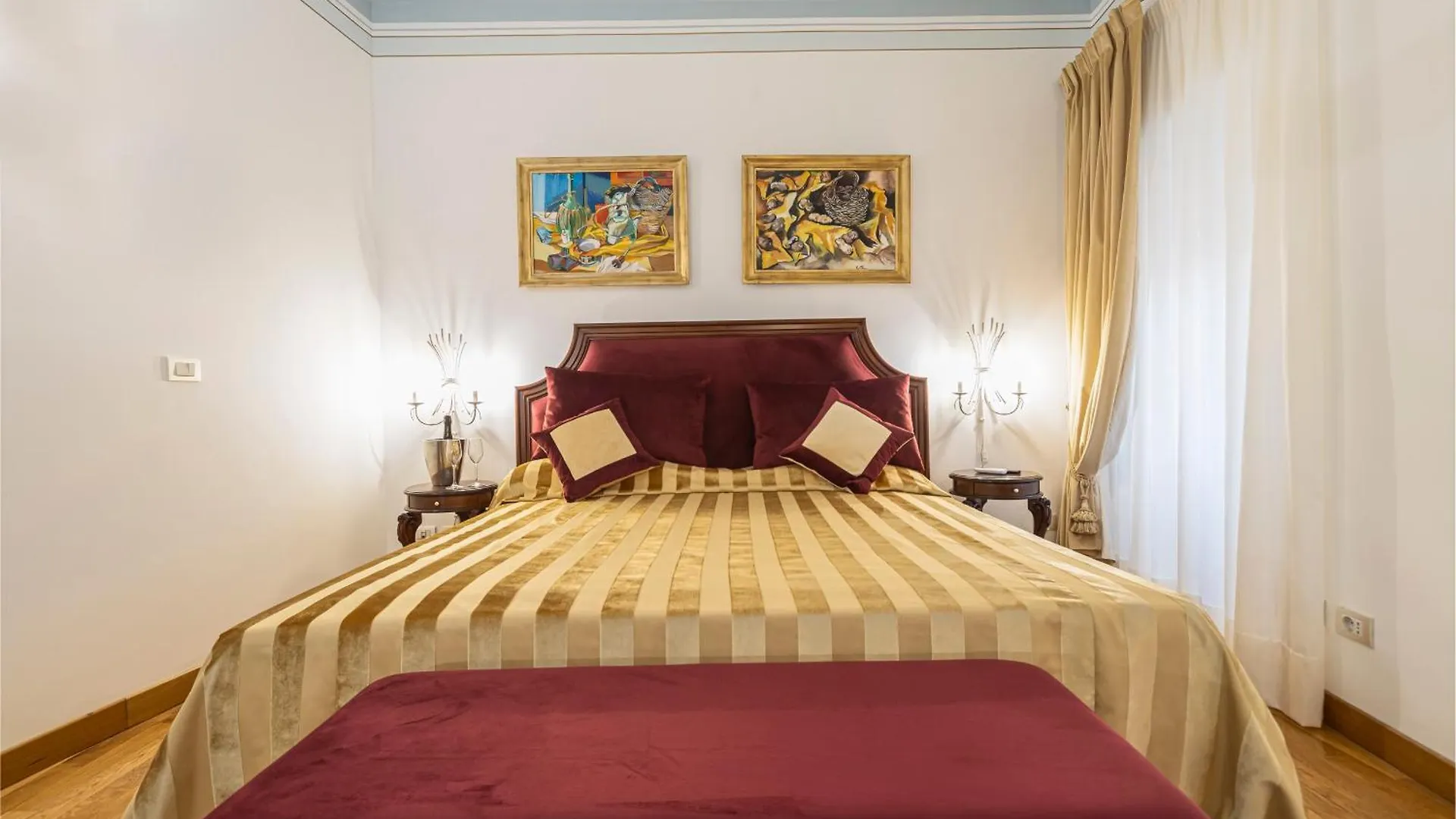Pantheon Suites In Ρώμη