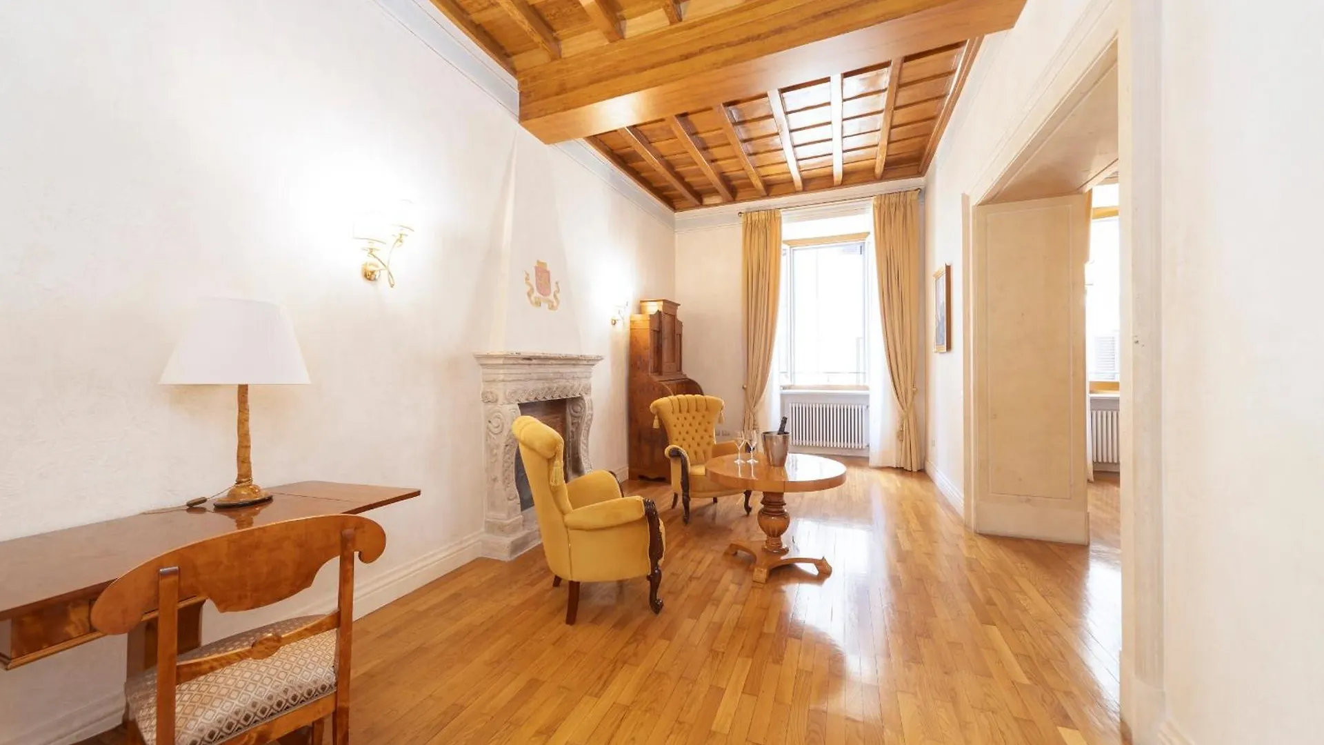 Pantheon Suites In Ρώμη